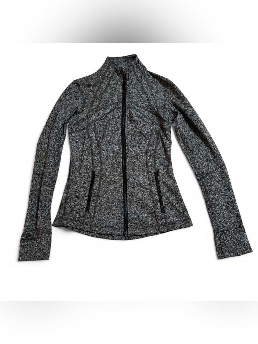 Lululemon define jacket in heather grey/black Size 6– Excellent condition! - Picture 5 of 8